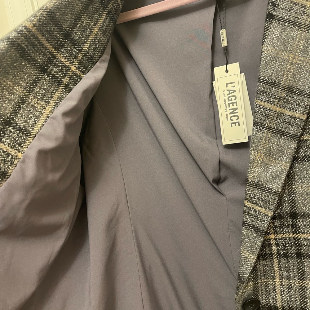 NWT L’Agence Diana Skinny Lapel Blazer - Picture 8 of 8